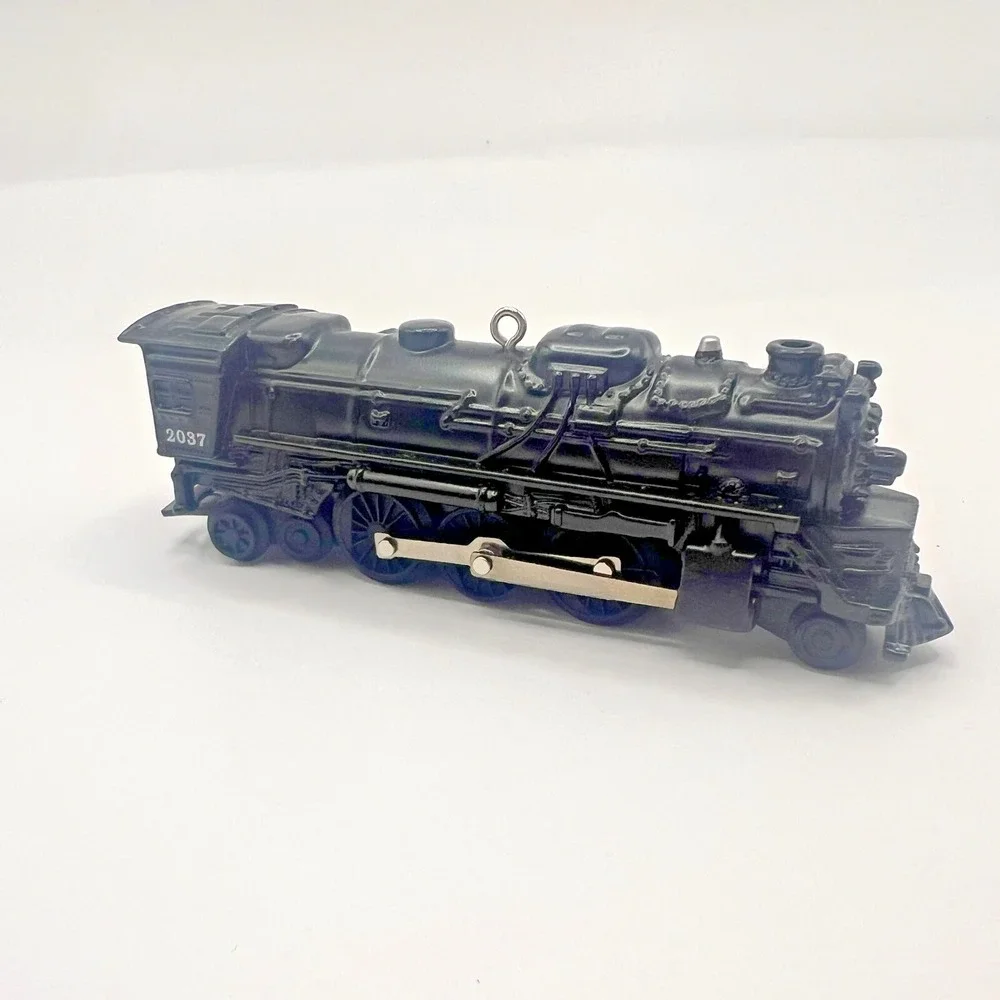 2013 Hallmark Keepsake Ornament Lionel Trains 2037 Steam Locomotive #18‎ Black
